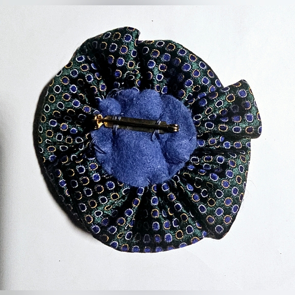 Blue pattern tie scarf camellia corsage brooch pin, fancy formal unisex, prom - Picture 4 of 8